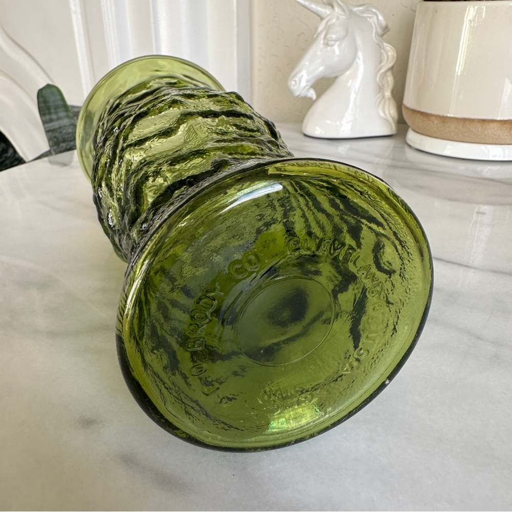 VINTAGE β’ E.O. Brody Glass Vase Moss Green Tall Hammered Flower Container USA - Picture 6 of 10